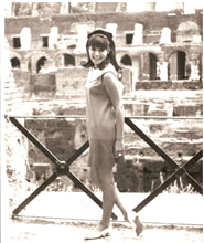"Donna at the Coliseum" (1967)