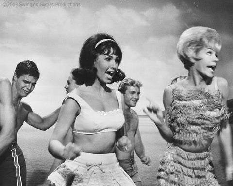 "Love's a Secret Weapon" from Bikini Beach (1964)
